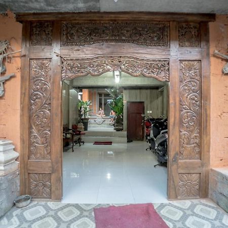 Appartement Jaga Roni House à Ubud Extérieur photo